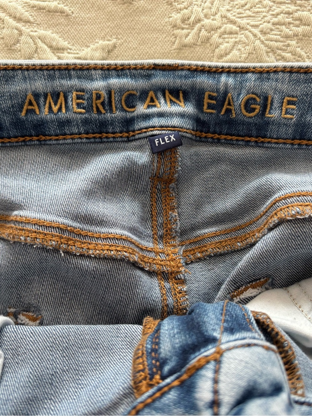 American Eagle Outfitters Jeans Light Wash Slim Straight Jeans Men’s 34x30 EXC - Picture 5 of 6